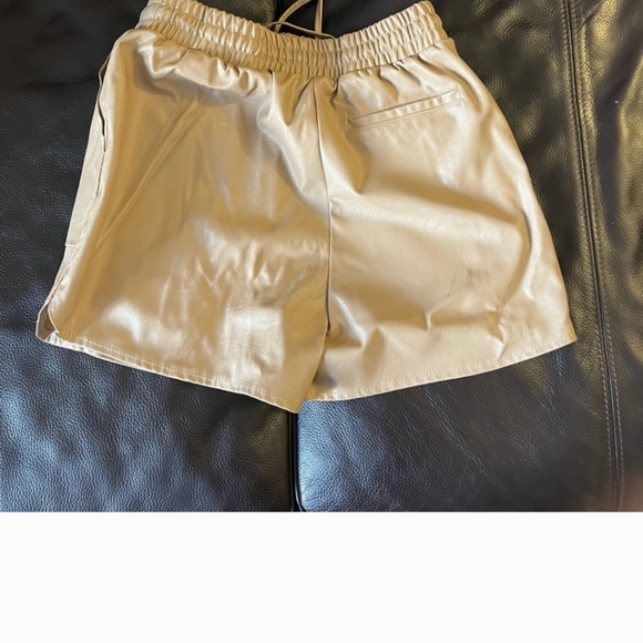 NWOT Faux leather shorts - Picture 3 of 4